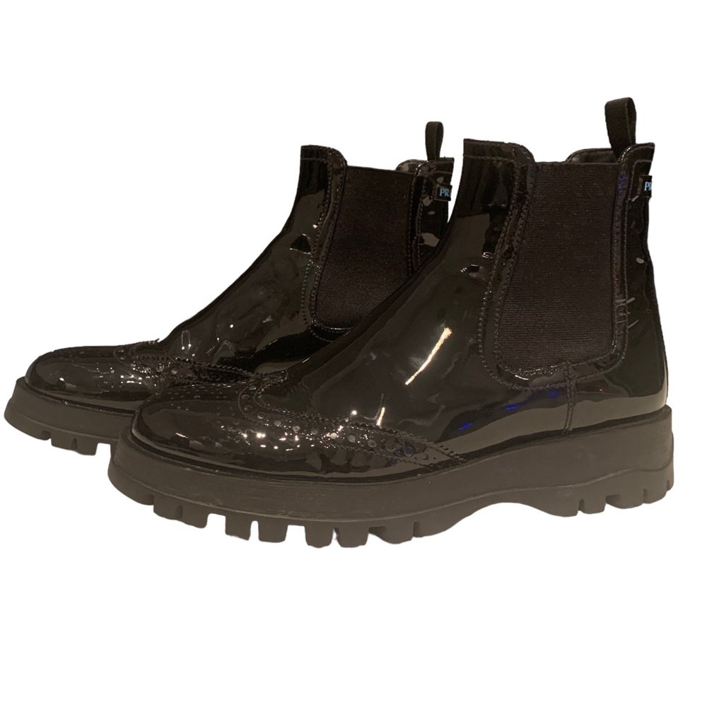 Prada Patent Leather Oxford Boots - Black